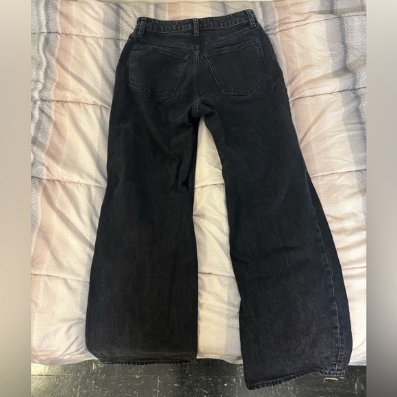 Abercrombie and Fitch High Rise 90s Relaxed Jean Black (Curve Love) 26 - Picture 2 of 5